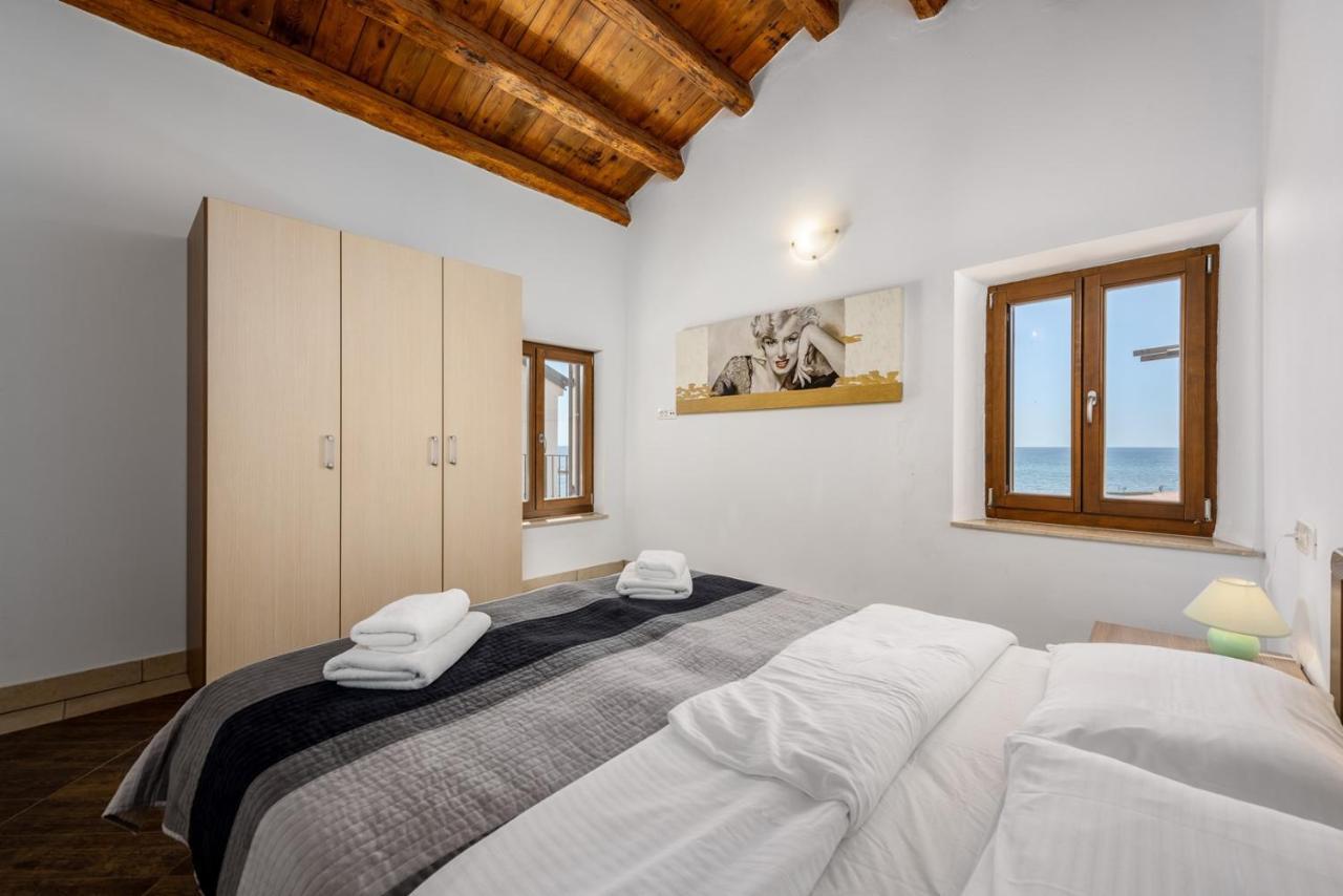 Apartments Dante Умаг Экстерьер фото