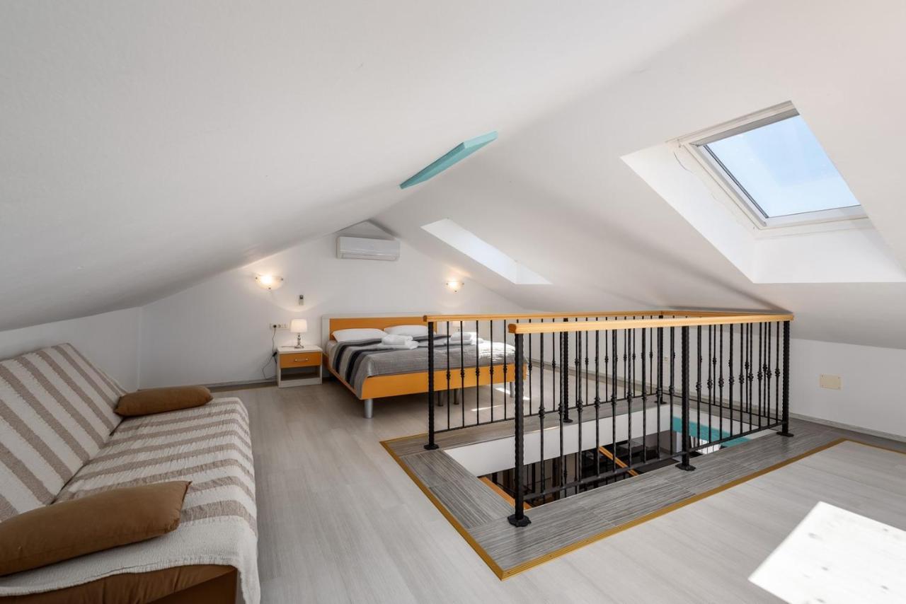 Apartments Dante Умаг Экстерьер фото